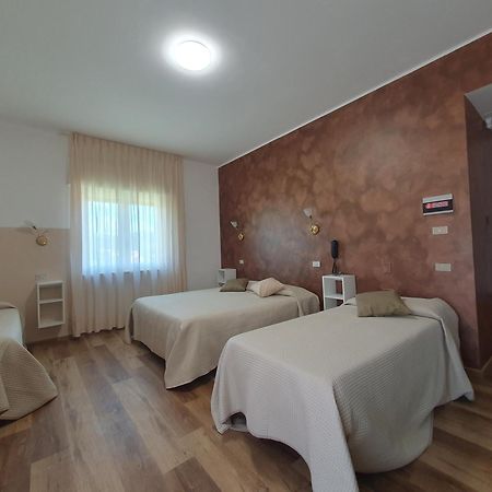 Hotel Ristorante Supersonik Acri Εξωτερικό φωτογραφία