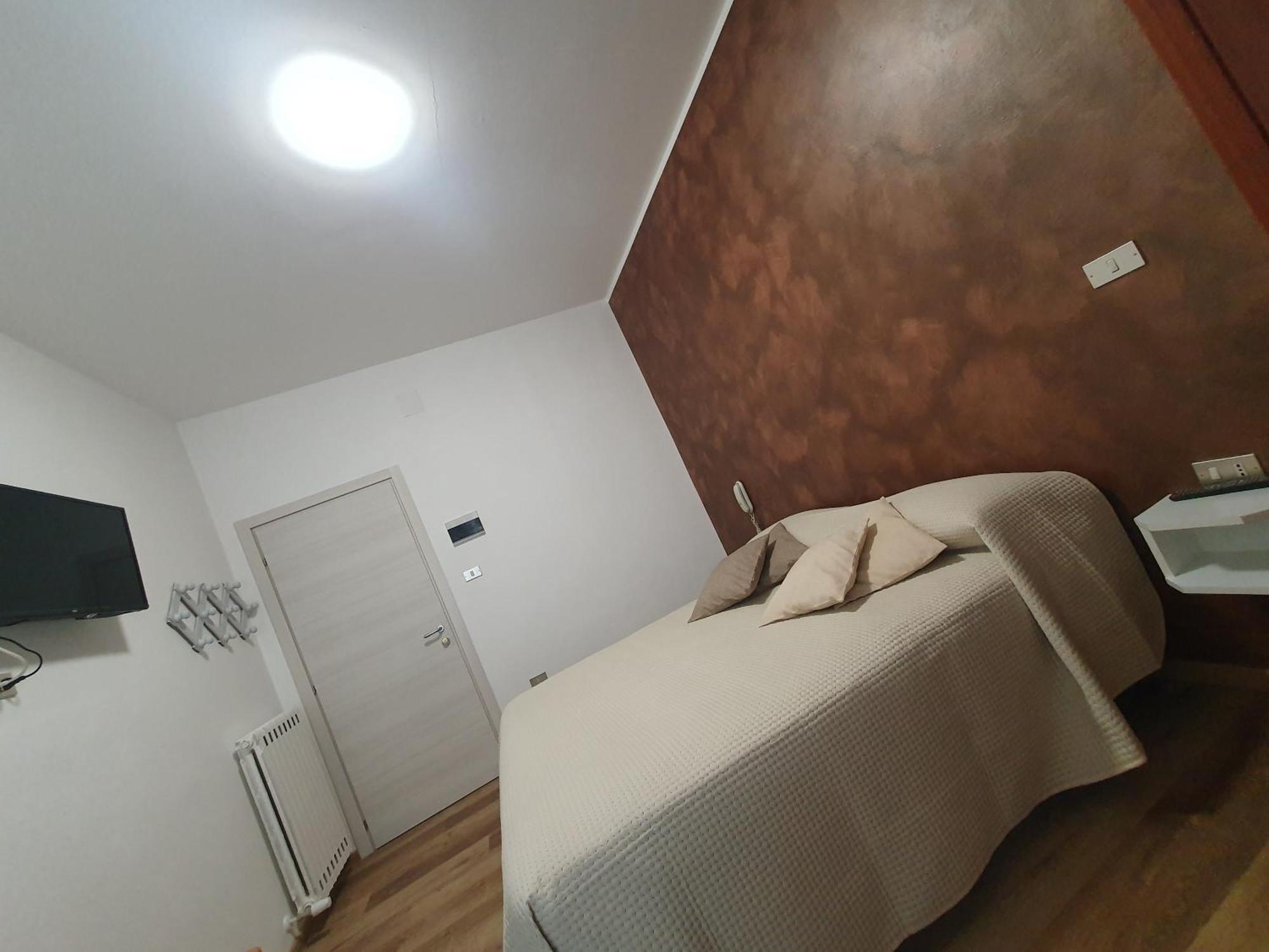 Hotel Ristorante Supersonik Acri Εξωτερικό φωτογραφία